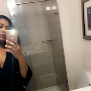 Meet your Posher, Marissa